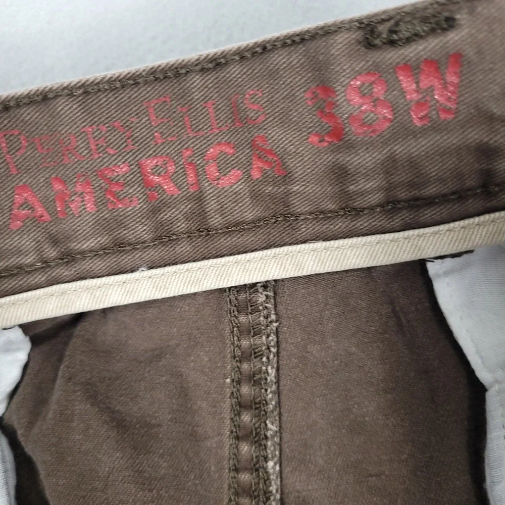 Perry Ellis America Shorts Mens 38 Brown Cargo Relaxed Cotton Twill Utility
